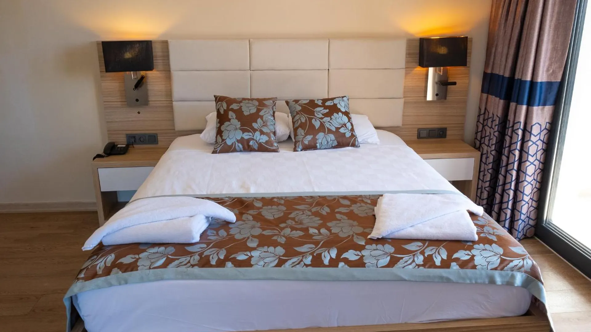 אולודניץ Perdikia Hill Hotel And Villas טורקיה