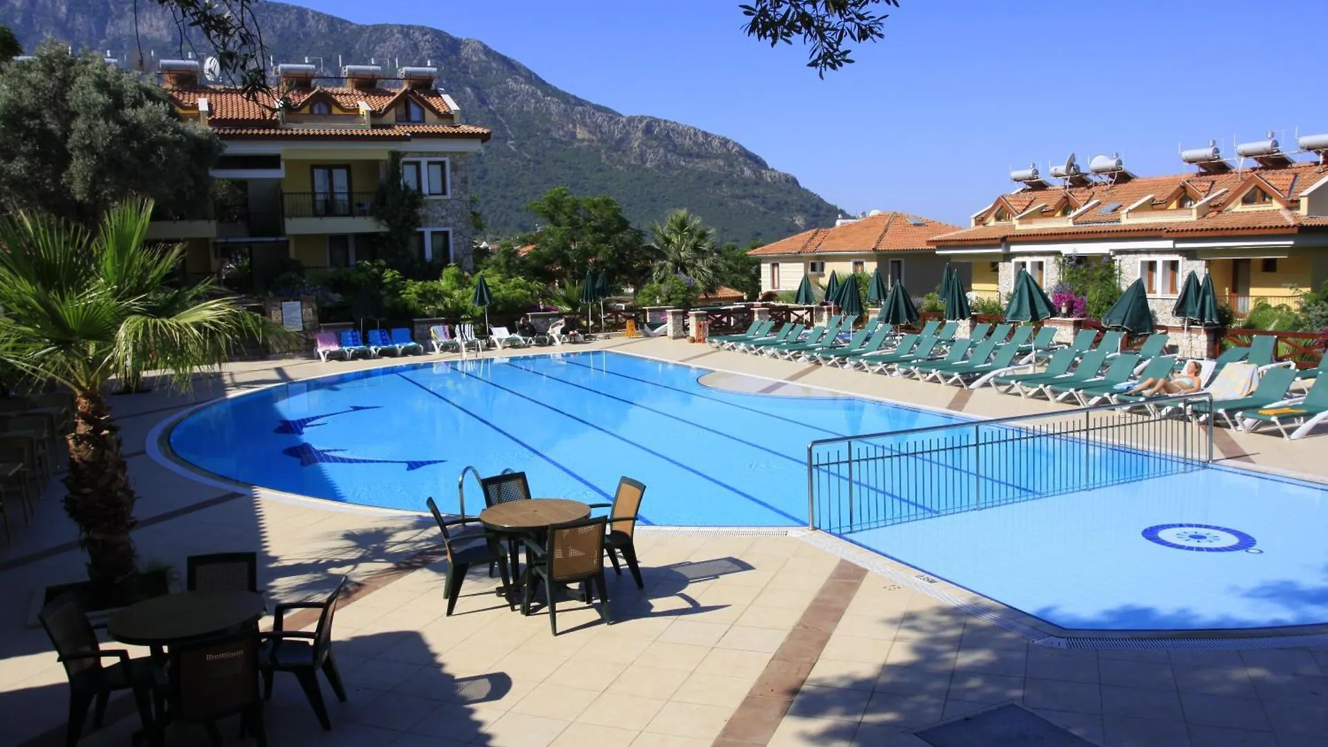 Perdikia Hill Hotel And Villas Ολουντενίζ