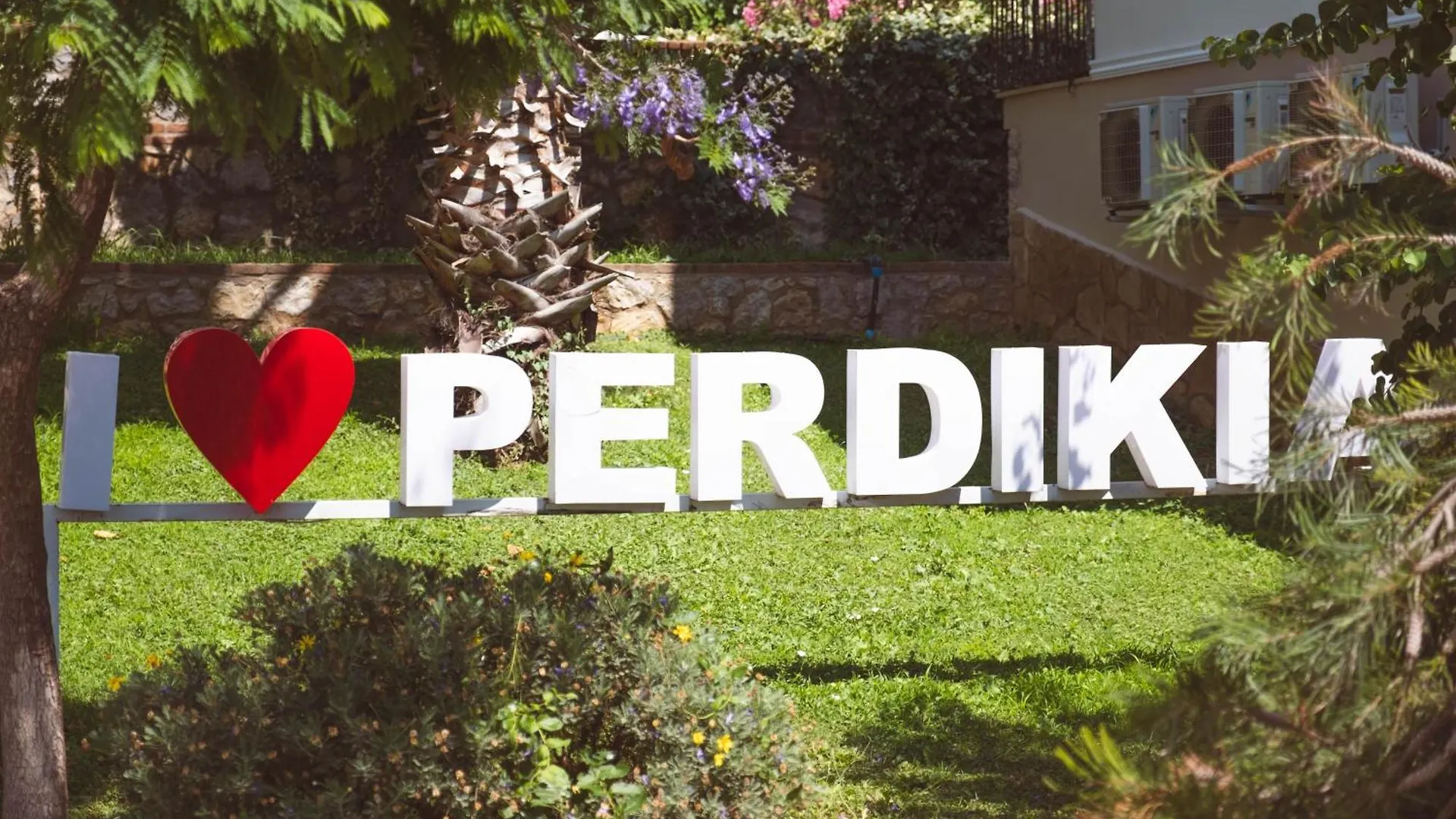 Perdikia Hill Hotel And Villas Ολουντενίζ