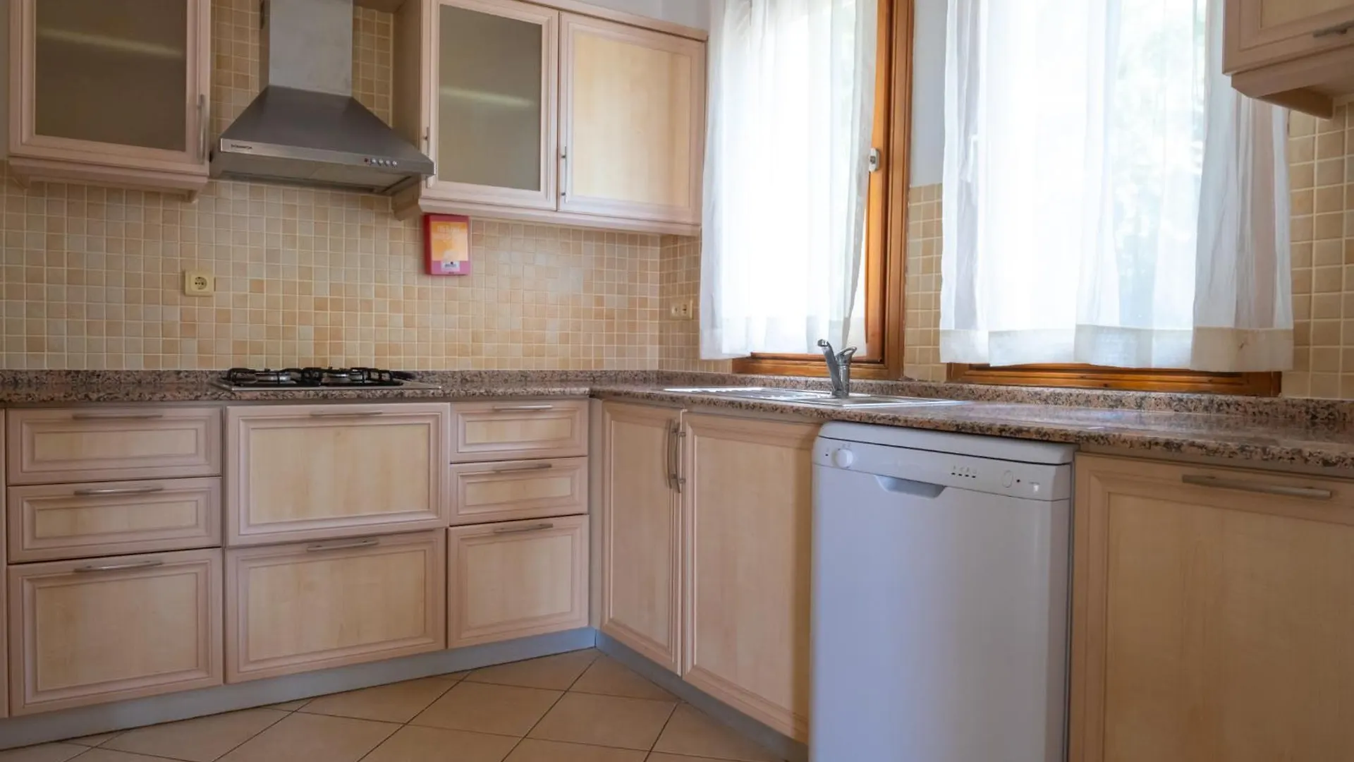 Perdikia Hill Hotel And Villas Oludeniz 4*,